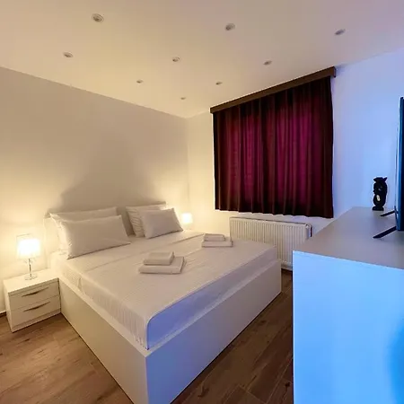 Zrina - Apartamento Trogir